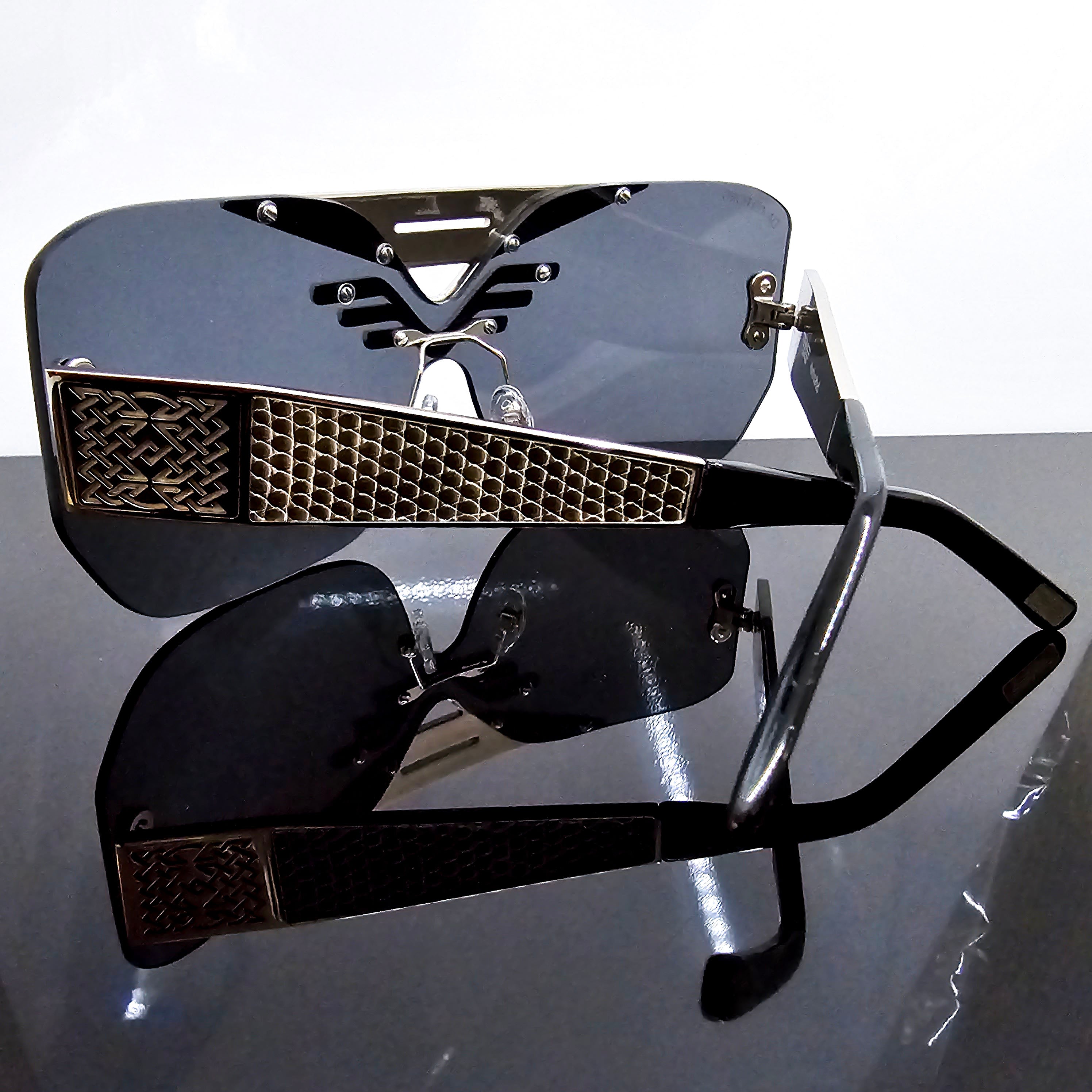 Eve Snakeskin Collection – Luxury Unisex Eyewear by David Ford